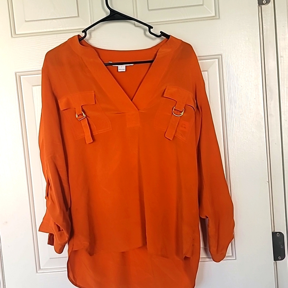 Sz 2 100% silk DVF blouse